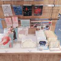 海遊館に入らなくてもお土産が買える！オフィシャルミュージアムショップ　海遊館２階　