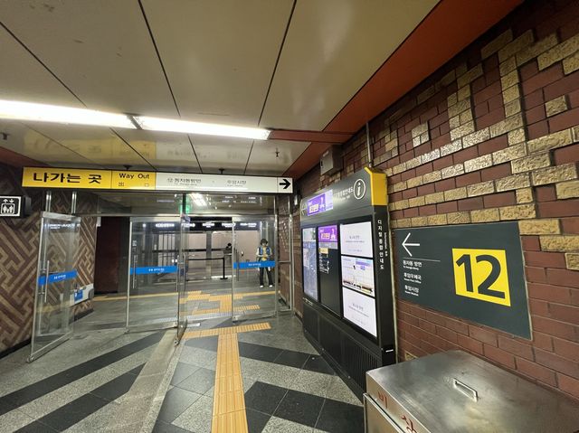 ソウル駅目の前！地下鉄駅とも直結のマリオット系ホテル！