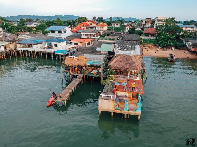 The Boathouse บางเสร่ สัตหีบ 