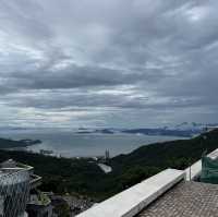山頂纜車，凌霄閣
