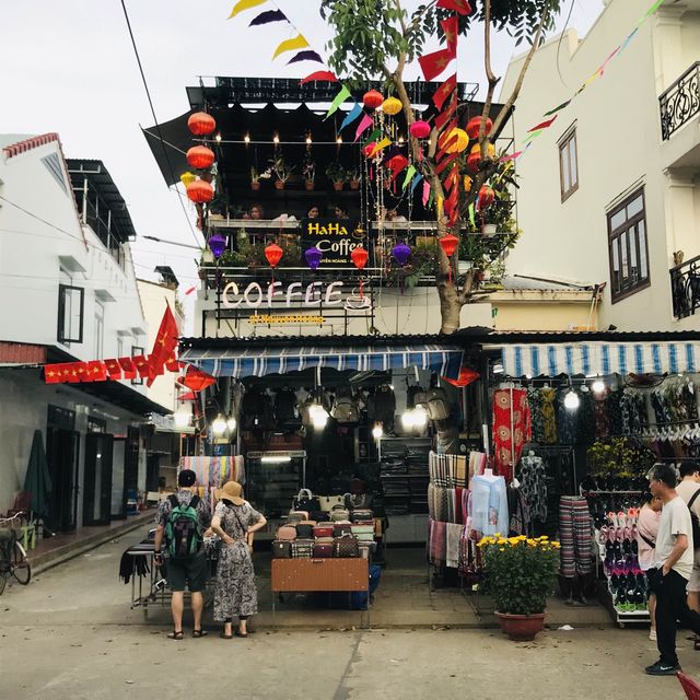 Hoi An: a window to the Past
