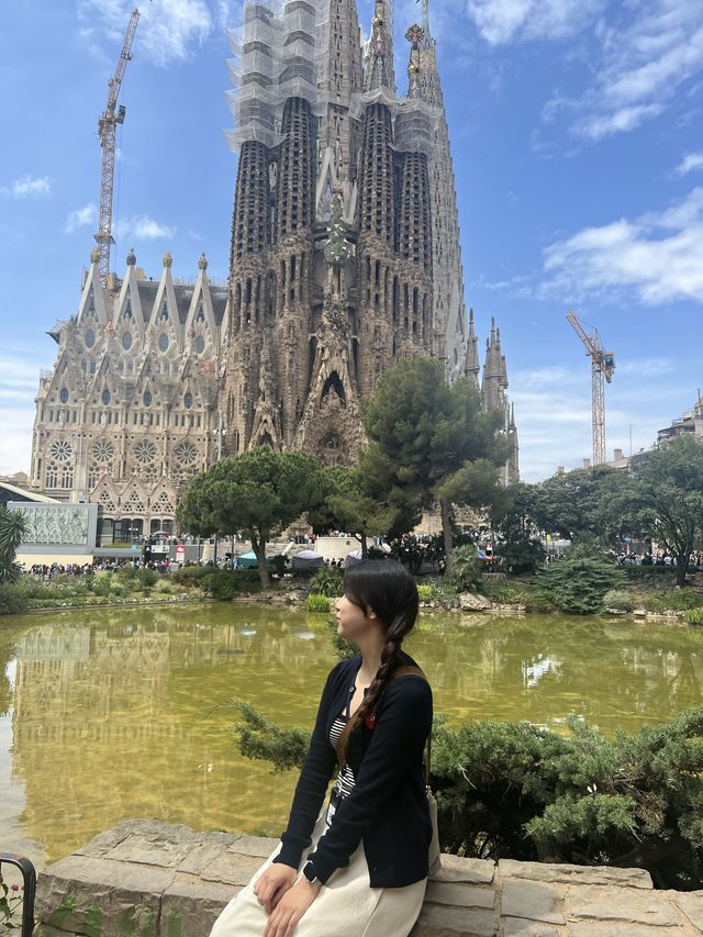 완공되면 다시 갈 곳 사그리다파밀리아성당 🕍