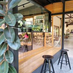 Asama Coffee & Roastery 여행 사진