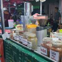 เดินเล่นเพลิน ๆ  @ ถนนคนเดินสถานีรถไฟตรัง