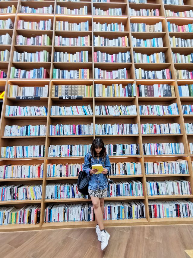 Library Starfield & SM TOWN coex atrium 