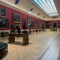 Wallace Collection - admiring art in the heart of London 