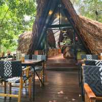 Three Monkeys Restaurant ภูเก็ต 