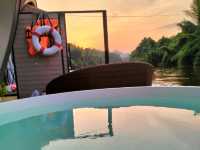 Veevaree resort กาญจนบุรี