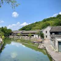 Feel young in Hanling Old Street 