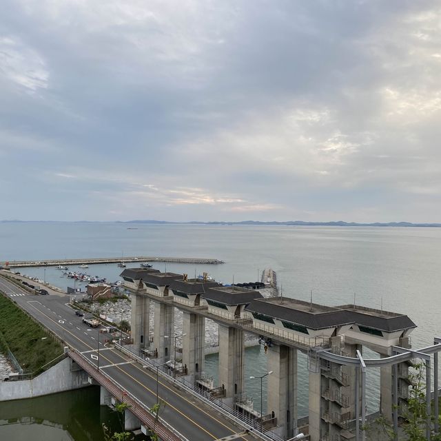 서해안의 아름다운 석양 맛집 남당항 🌅