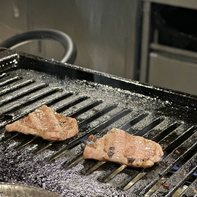 任飲清酒食燒肉超正