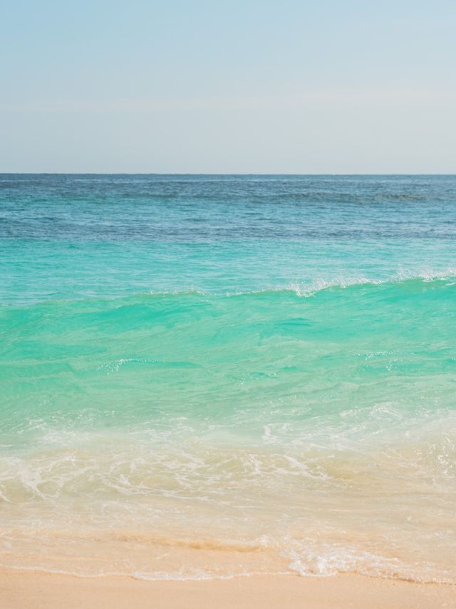 【インドネシア】バリ島から船で50分！絶景すぎるペニダ島のビーチ！