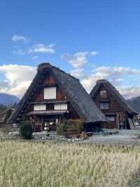 💕世界遺產白川鄉 完整保留了100多棟合掌古建築💕