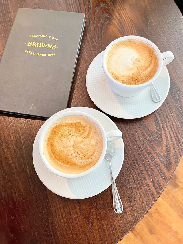 英國米爾頓凱恩斯The Hub餐廳推薦-Browns Brasserie & Bar