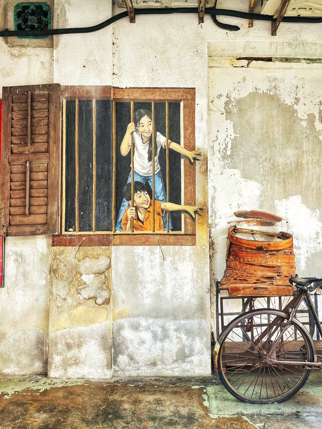 Street Art hunt at Georgetown, Penang