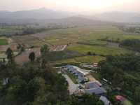 ที่พักท่ามกลางธรรมชาติที่โอบล้อม