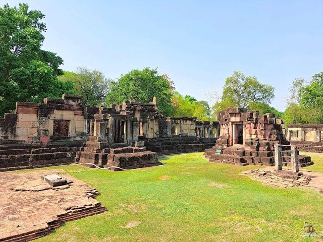 ปราสาทพนมวัน ปราสาทเก่าแก่แห่งเมืองโคราช