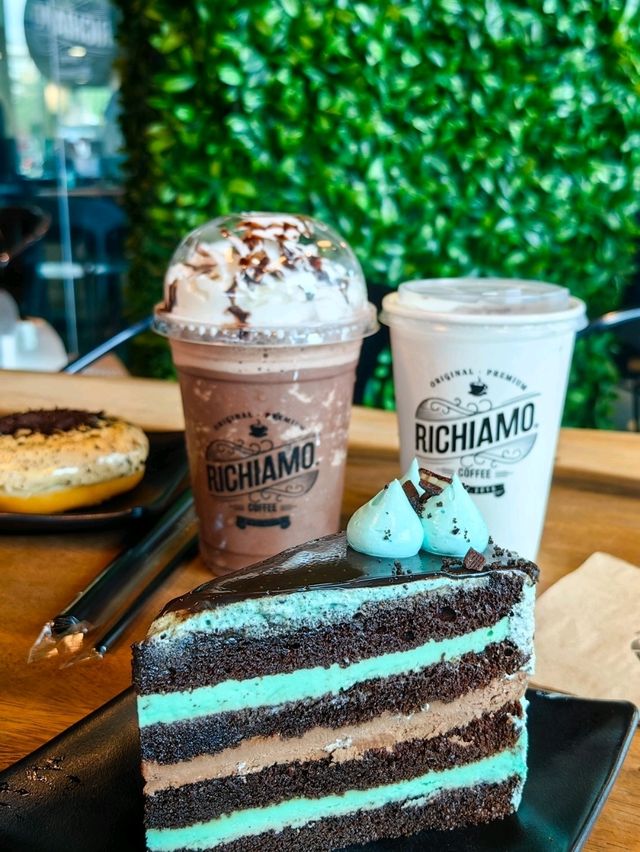 Premium Coffee & Traditional Malay Food at Richiamo Coffee