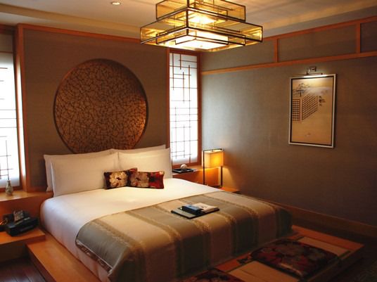 上海和平飯店日式套房：頂級舒適入住，周遊歷史的住宿體驗！
