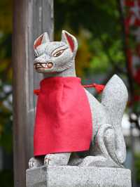 【草分稲荷神社/東京都】木彫りの恵比寿様と大黒様が見守る