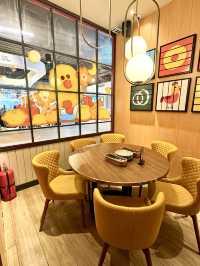 「黃色LINE FRIENDS meets Pizza Maru」特別餐牌，千其唔好錯過啦😍