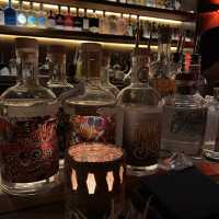 방콕의 분위기가 미쳐버린 bar, Thaipioka