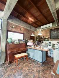 382 space coffee at Korat 