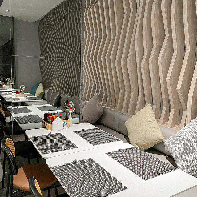 ARDEN HOTEL | โรงแรมใจกลางเมืองพัทยา