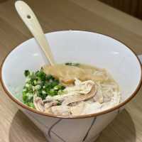 皮薄餡靚手工餃．特色小食夠惹味