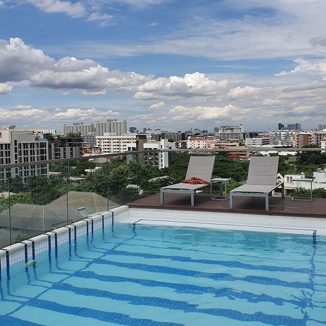 Amber  85 Hotel