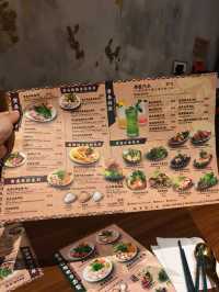 大碗泰國船麵，抵食泰國小食