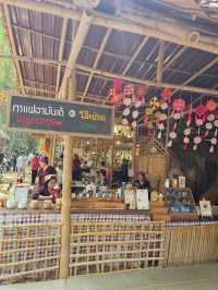 ตลาดโอ๊ะป่อย สวนผึ้ง: หนึ่งวันสบาย ๆ ราชบุรี