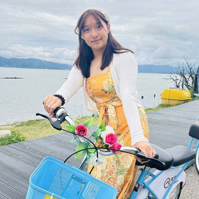 【雲南之旅】洱海聖托里尼酒店，壯麗山峰