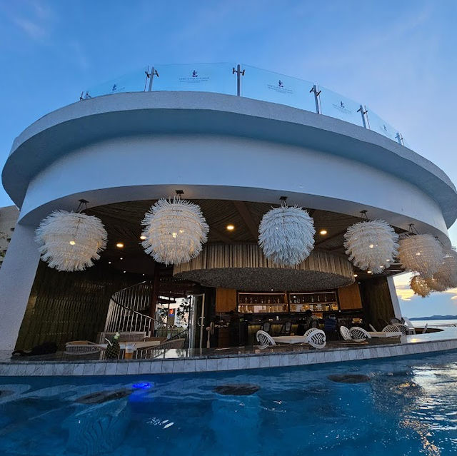  📍🏖️ Royal Cliff Beach Hotel