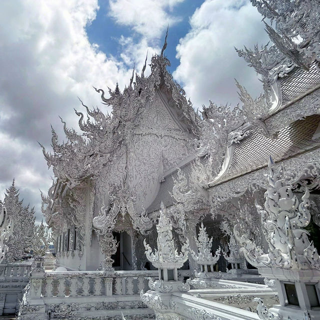 Wat Rong Khun's Heavenly Beauty