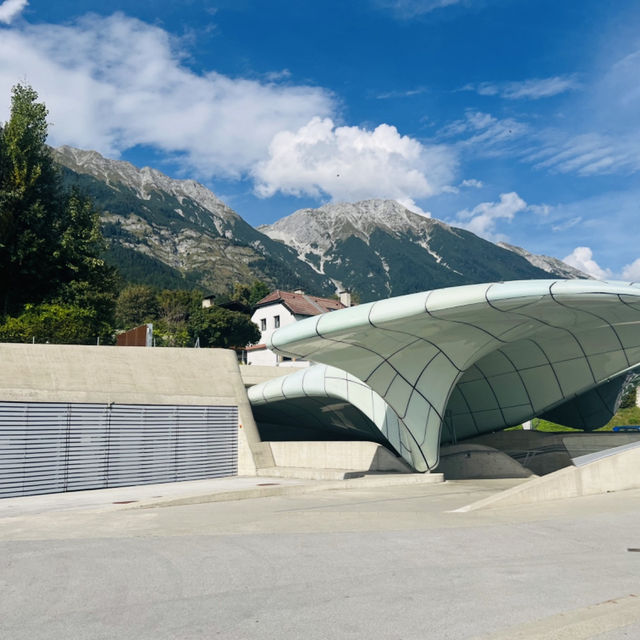 因斯布魯克Nordkettenbahnen纜車:欣賞壯麗山景