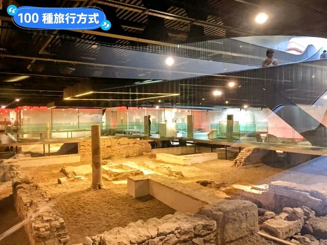 西班牙塞維亞-宛如巨型蘑菇的木造建築：都市陽傘 Metropol Parasol 