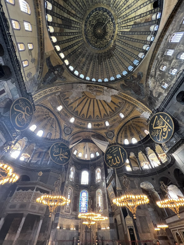 Exploring the Timeless Majesty of Hagia Sophia: A Journey Through Byzantine Splendor