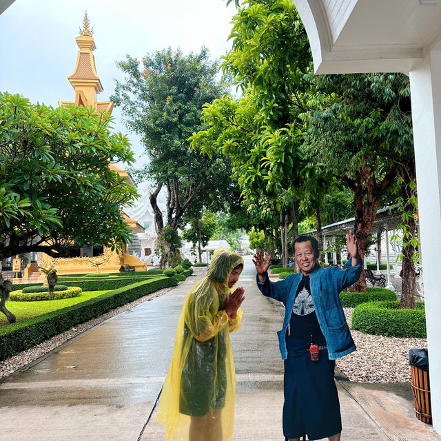 วัดสวยในเชียงราย วัดร่องขุ่น สวยมากๆ