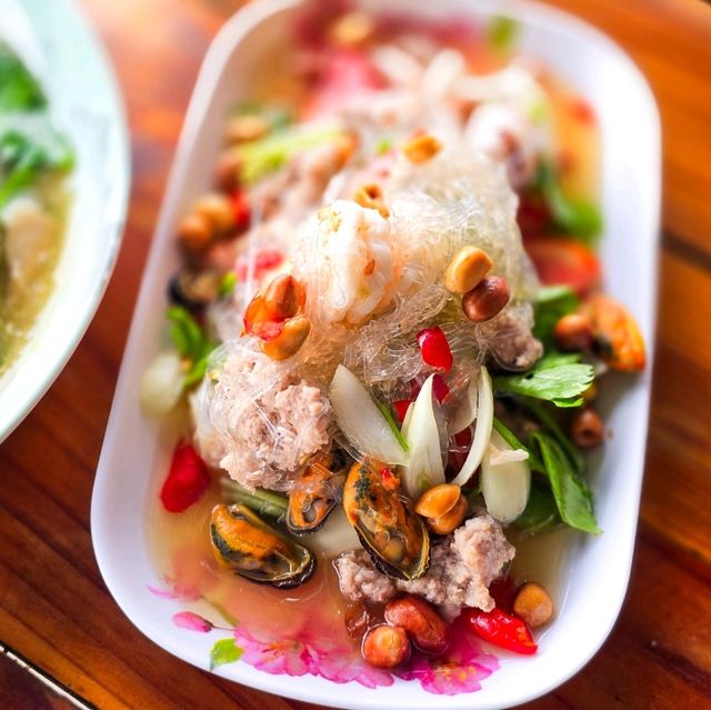🦐🦑อาหารตามสั่งหลักสิบ แต่ได้วิวหลักล้าน‼️
