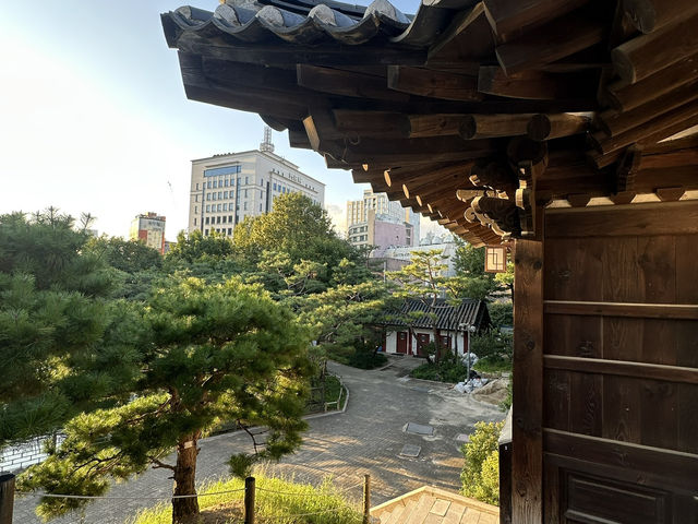 Tranquility of Namsangol Hanok Village in the heart of Seoul