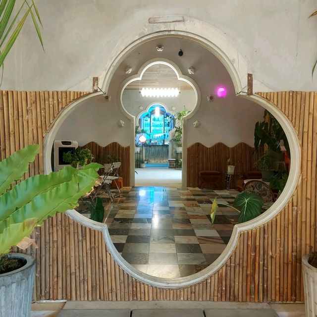 CHROME Cafe @ House of Benedict Pattaya