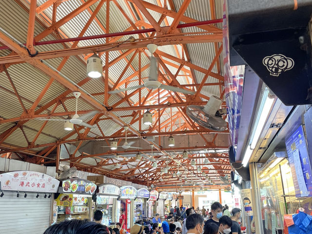 Maxwell Food Centre
