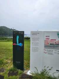 멋지고 웅장한 벽화가 있는 이순신바다정원