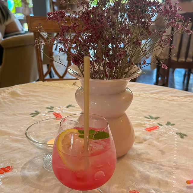 Chuen Floralhome cafe💐⛲️