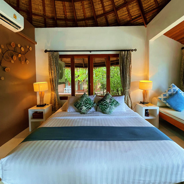 TheBlueSkyResort เกาะพยาม ระนอง
