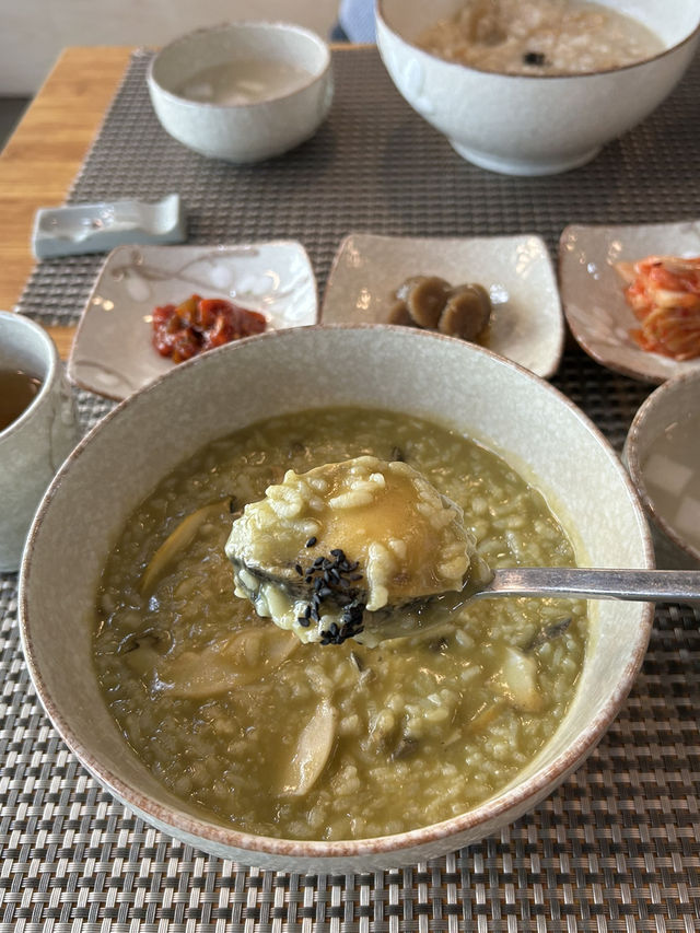 【韓国 ソウル】韓国の朝ごはんの定番✨あわび粥🍚