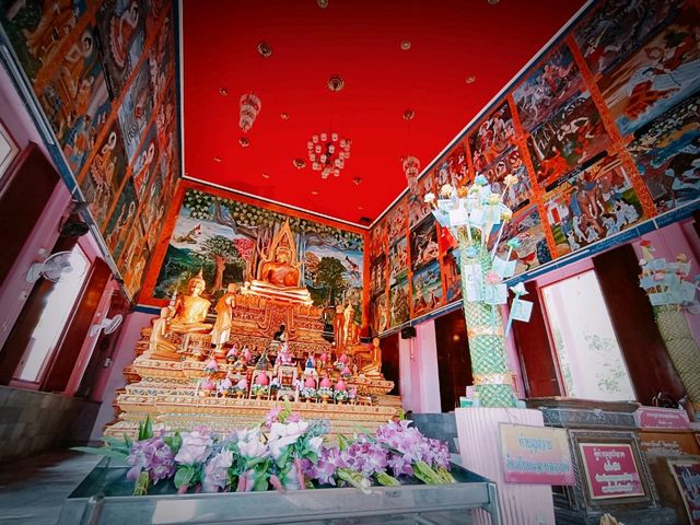 วัดเขาทุเรียน(วัด)สีชมพู  จ.นครนายก