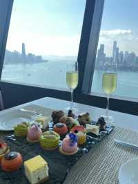 在Le 188° 餐廳及酒廊吃下午茶！