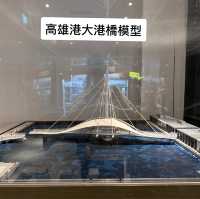 高雄港大港橋的夜景燈飾魅力與大港倉的遊歷